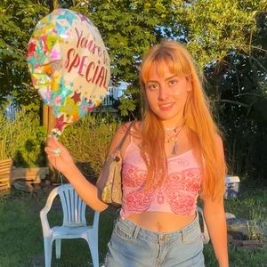 pink butterfly top